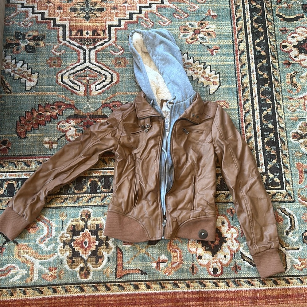 Tilly’s Leather Jacket Size Small